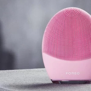 Smart Facial Cleansing and Firming Massage Brush